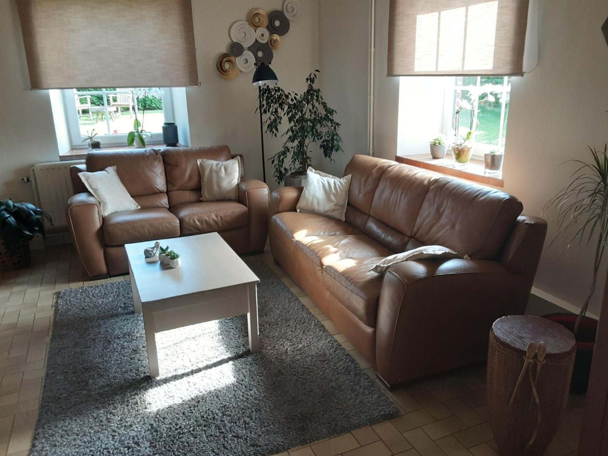 Pretty Farmhouse In Houffalize With Courtyard エクステリア 写真